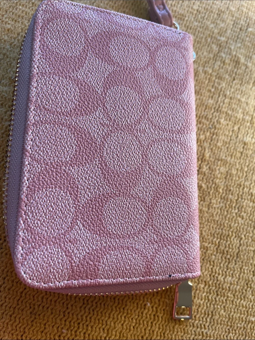 Women's Pink Wristlet Wallet
